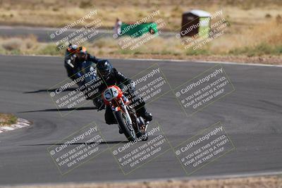 media/Apr-19-2025-AHRMA (Sat) [[3d98ca3309]]/Race/Group 8/Turn 4 part 2/